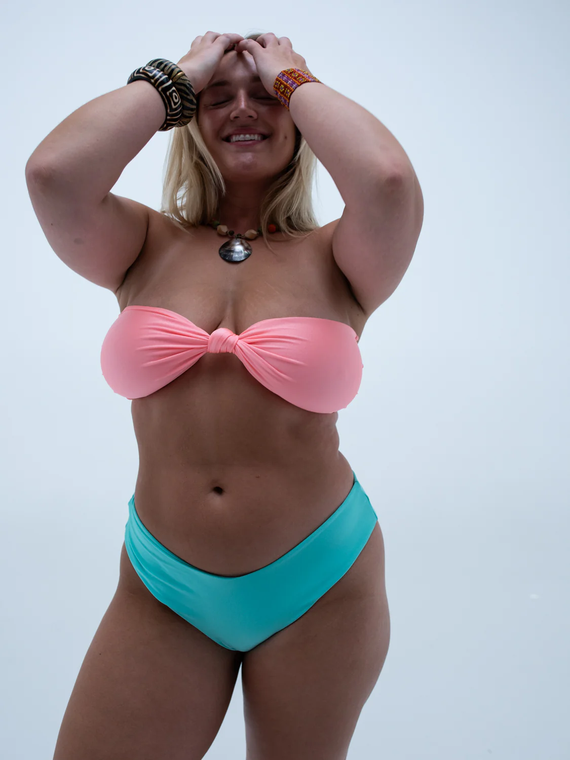 frida bandeau top / shimmer coral - Image 7