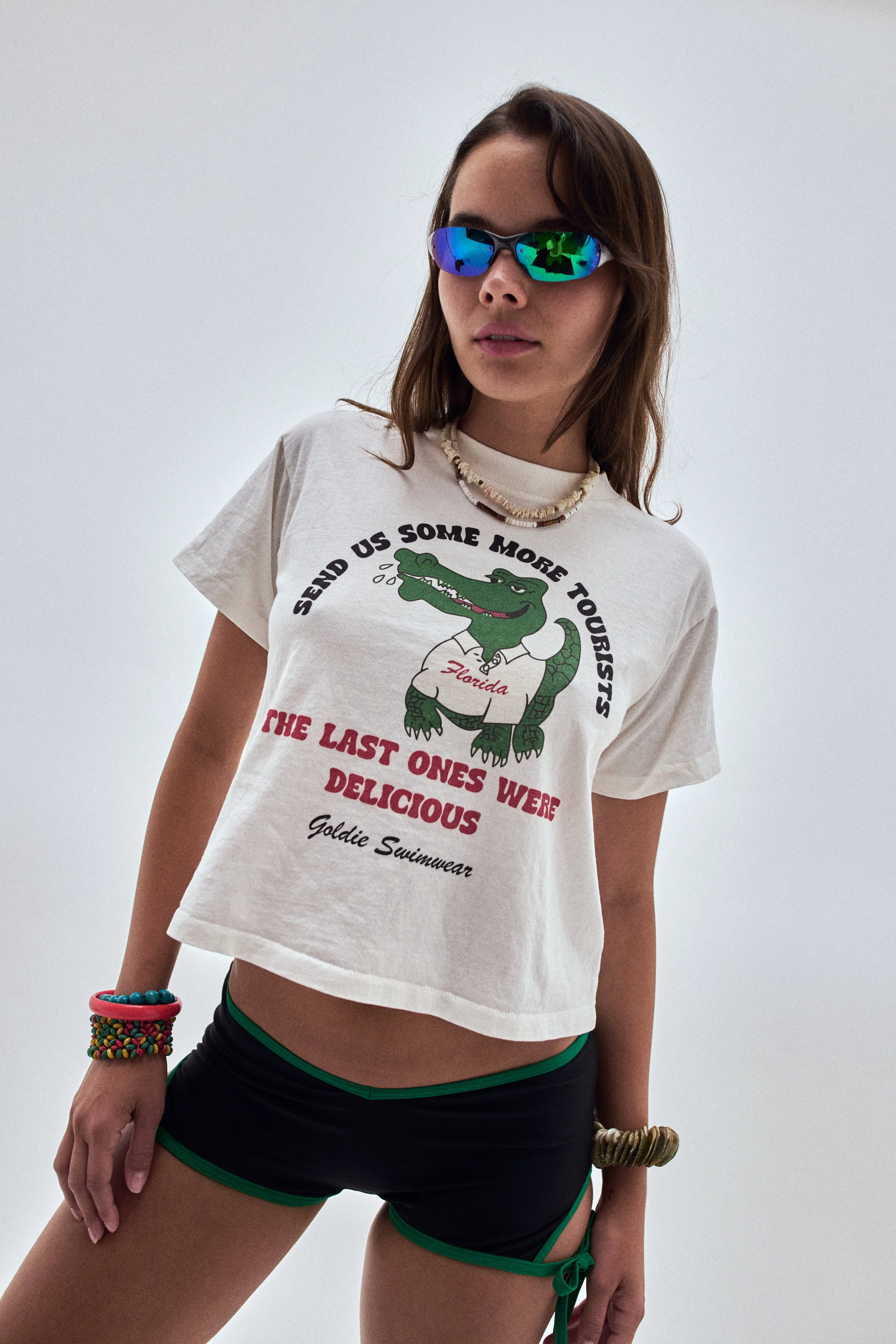 tourist tee / goldie gator - Image 4